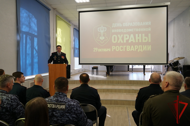 Награды лучшим и праздничный концерт: вневедомственная охрана Росгвардии по Ивановской области отмечает профессиональный день